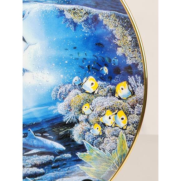 Underwater Paradise Sunlit Glow Year 1991 Porcelain 8" Home Decor Plate Robert - Picture 5 of 11